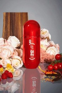 Carolina Herrera 212 VIP Rose Red / Eau de Parfum / EDP - 80 ml / 2.7 oz
