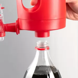 Dispensador de Bebidas de Botella de Soda de Plástico Rojo: Sirve tus Refrescos con Facilidad y Estilo