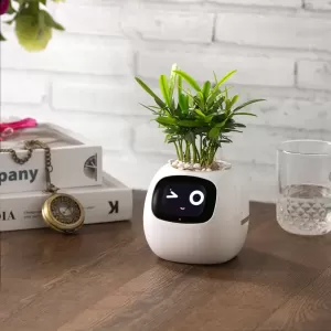 Smart Flowerpot: Advanced Plant Care with AI and Sensors